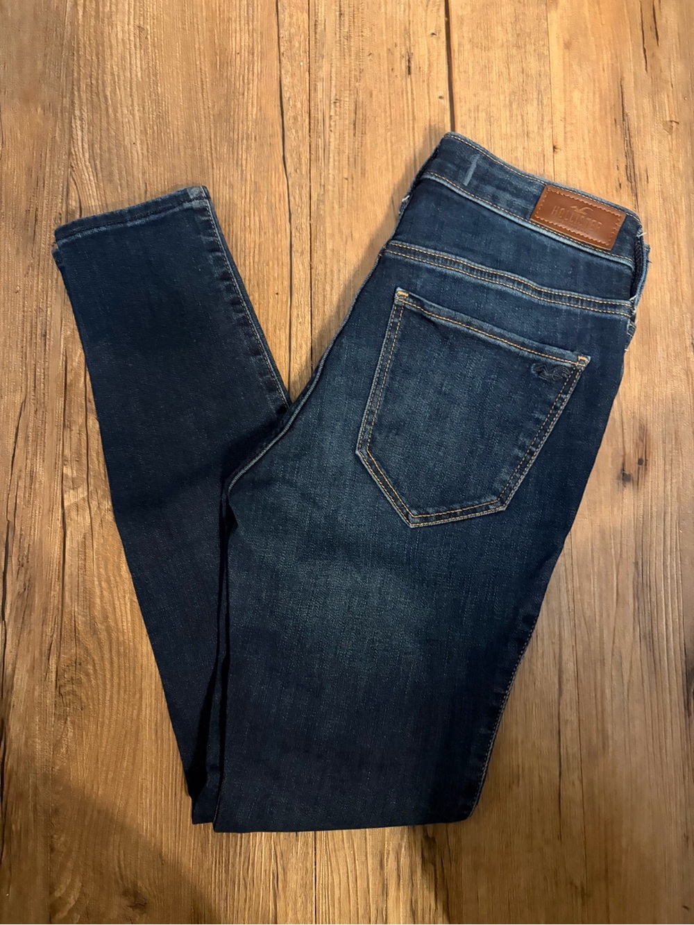 Hollister Women's Dark Indigo Skinny Jeans